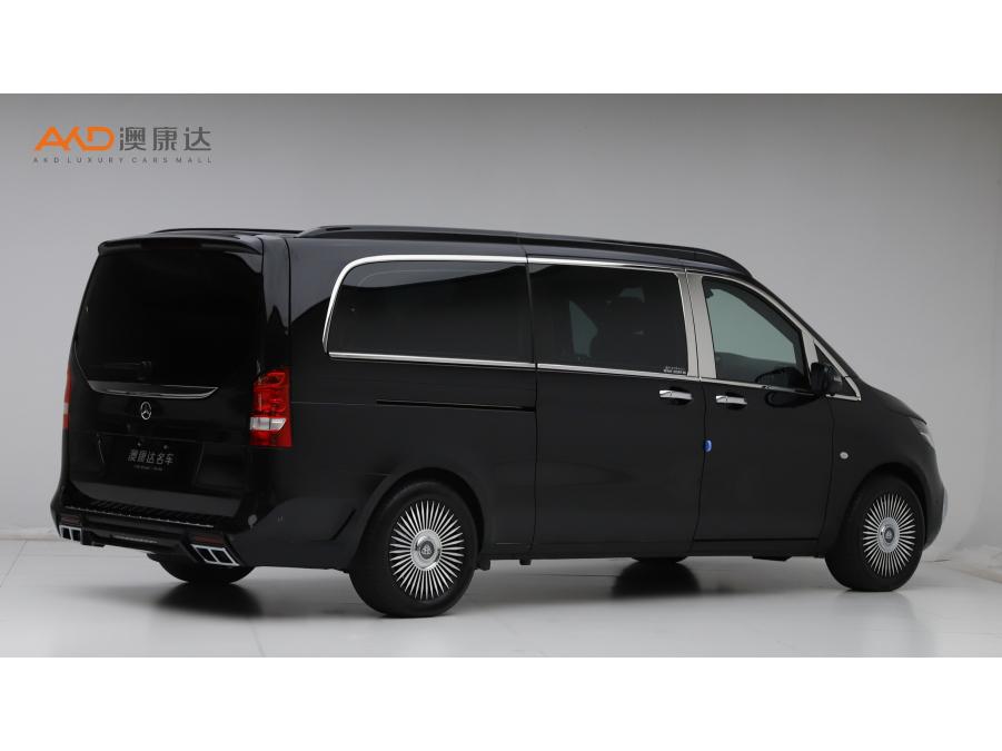 Mercedes-Benz Vito 2024 2.0T Elite 7 мест