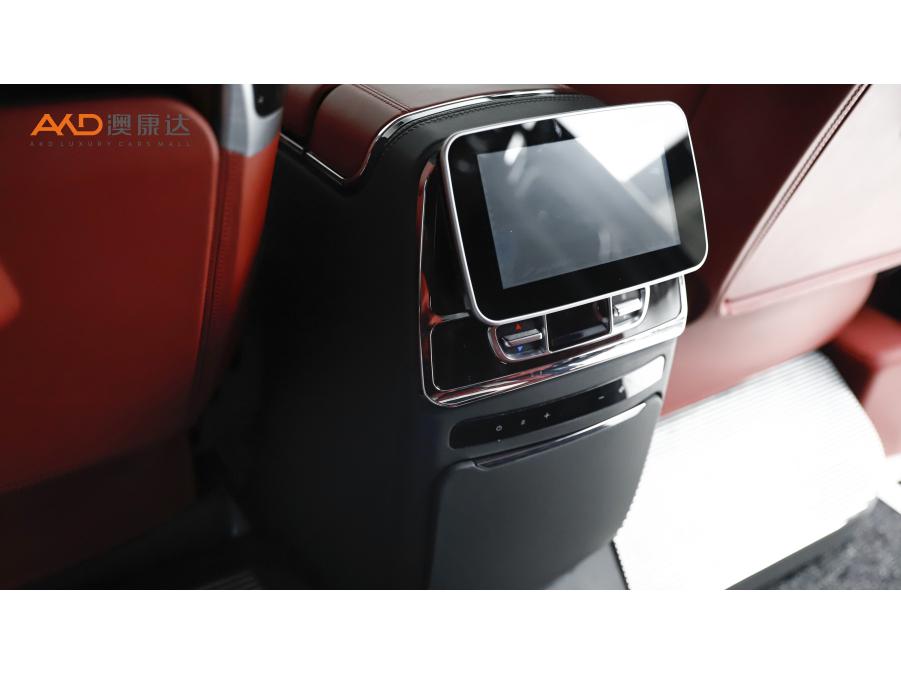 Mercedes-Benz Vito 2024 2.0T Elite 7 мест