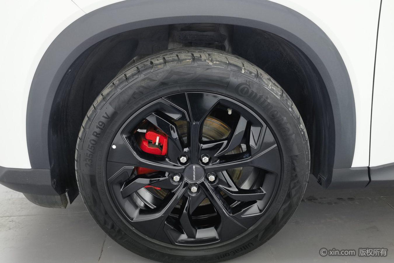 Maxus D60 2022 1.5T AT Premium 5 мест