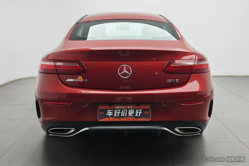 Mercedes-Benz E-Class E 200 — фото 3