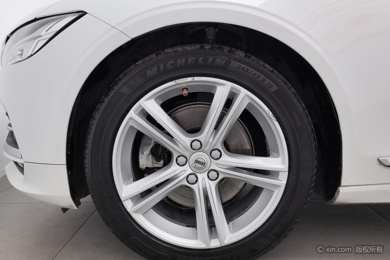 Volvo S90 2019 T5