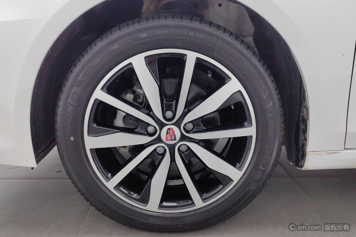 Roewe i6 — фотографии объявления, Фото 7