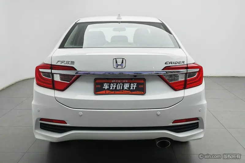 Honda Crider 1.8 L AT Luxury — фото 3