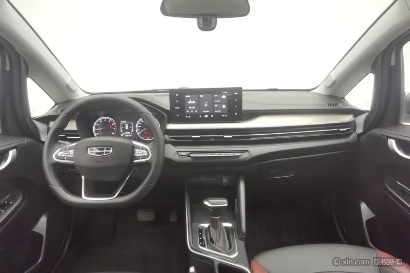Geely Vision X3 — фото 8
