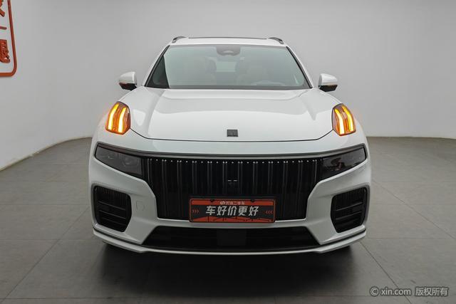 Lynk & Co 09 EM-P 2021 2.0 TD Halo — фото 2