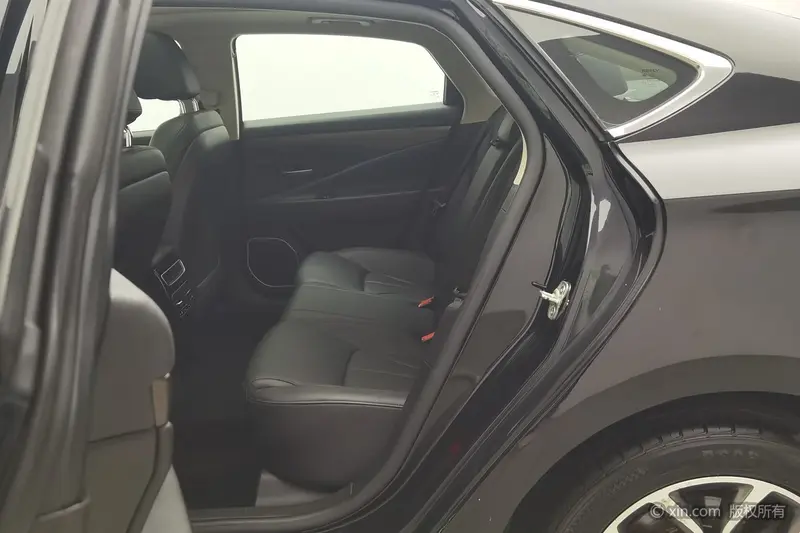 Geely Borui — фото 15