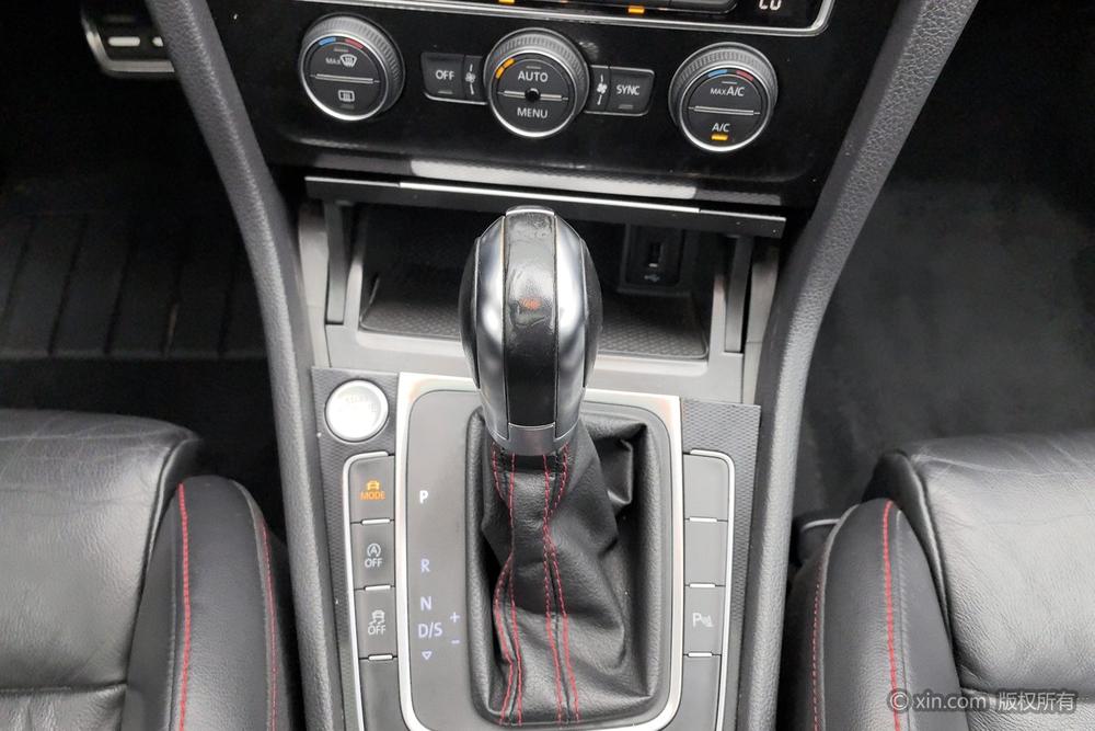 Volkswagen Golf GTI, фото 15