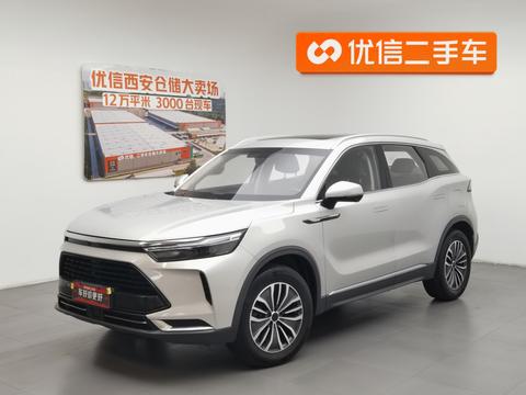 BAIC X7