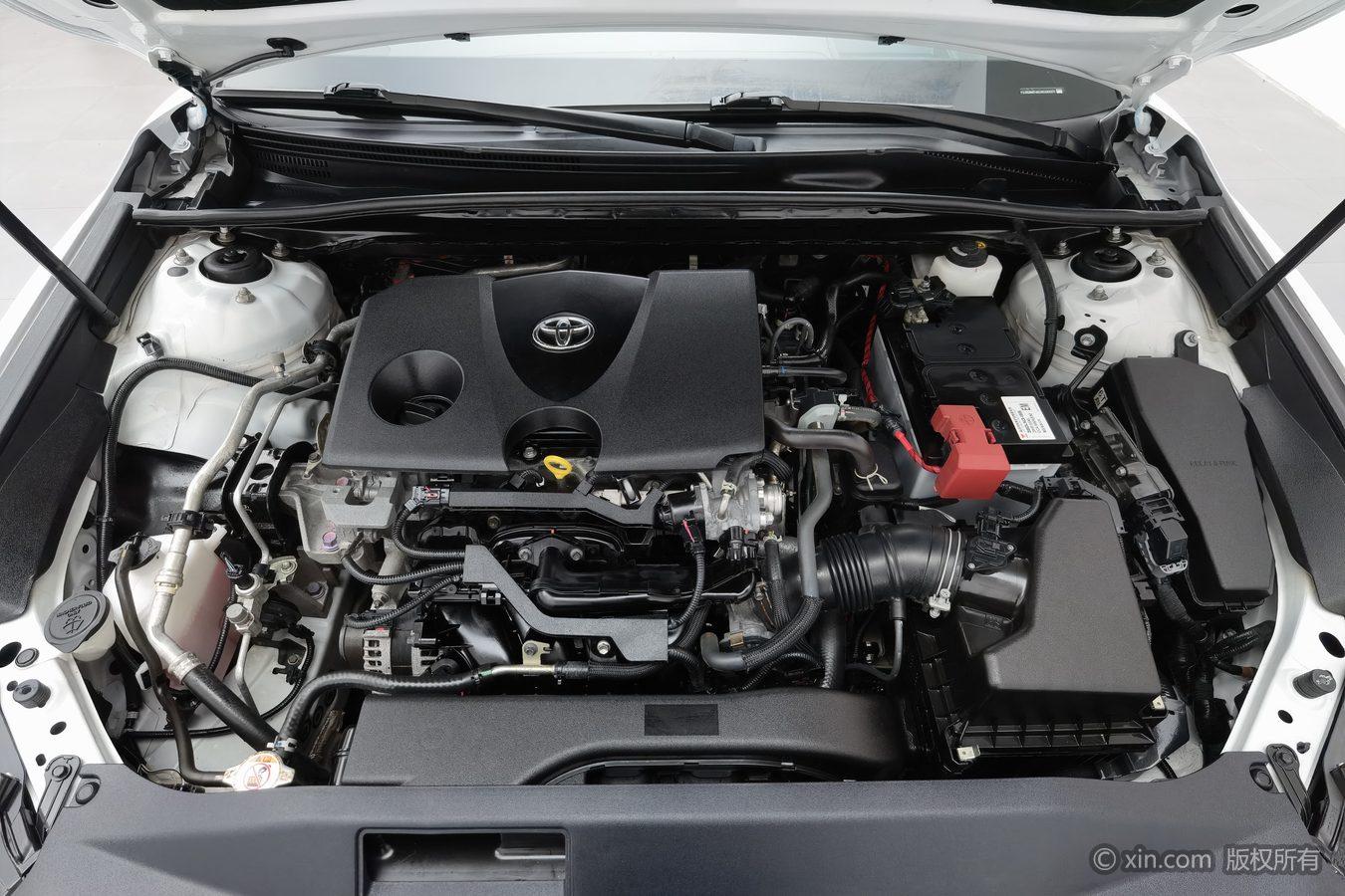 Toyota Camry 2022 2.0S