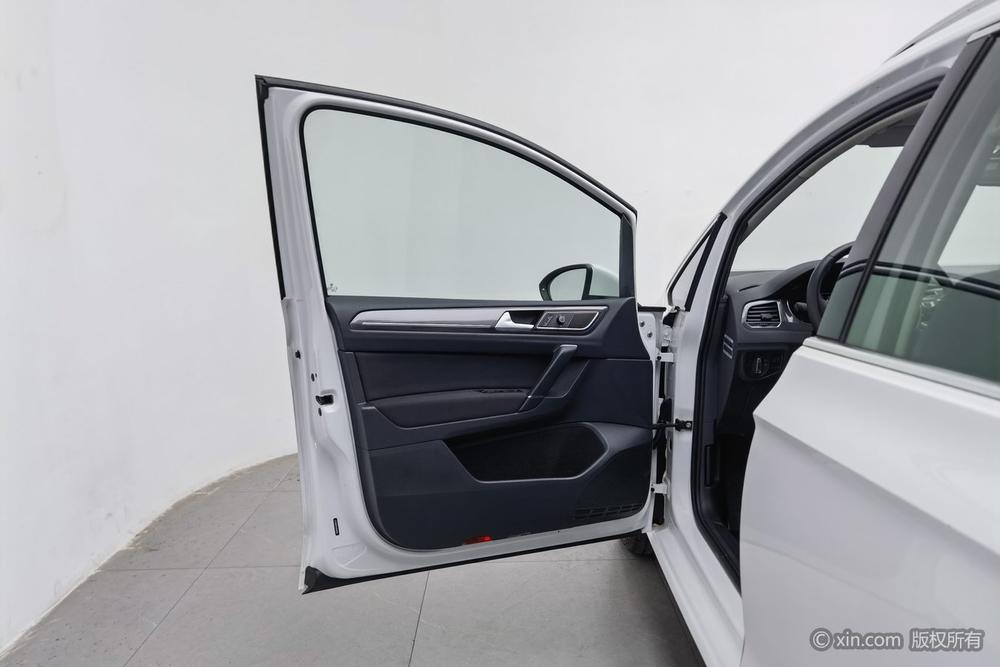 Volkswagen Golf Sportsvan, фото 21