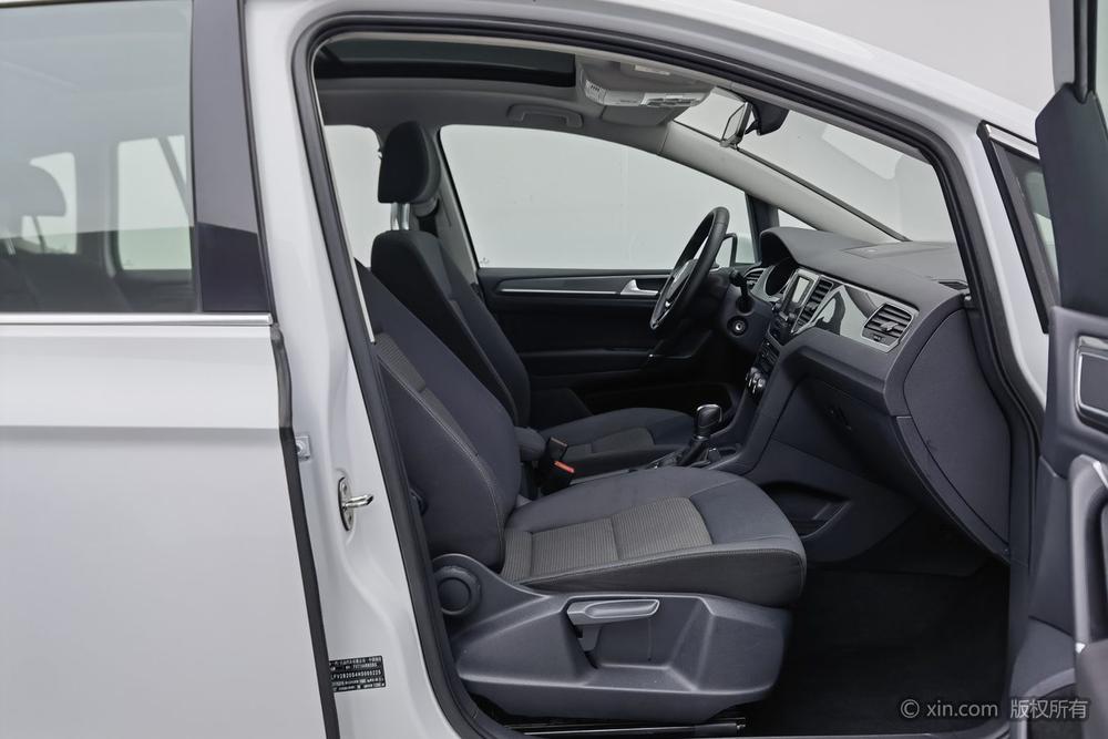 Volkswagen Golf Sportsvan, фото 24