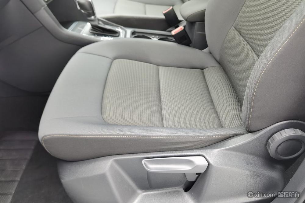 Volkswagen Golf Sportsvan, фото 18