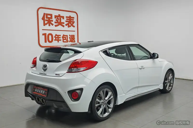 Hyundai Veloster — фото 4