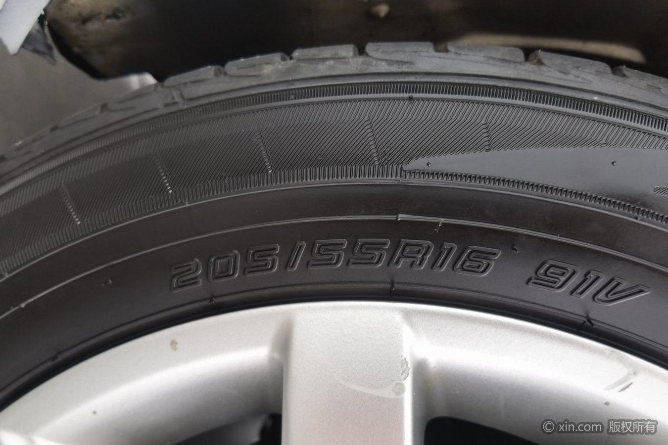Peugeot 308 2014 1.6L MT