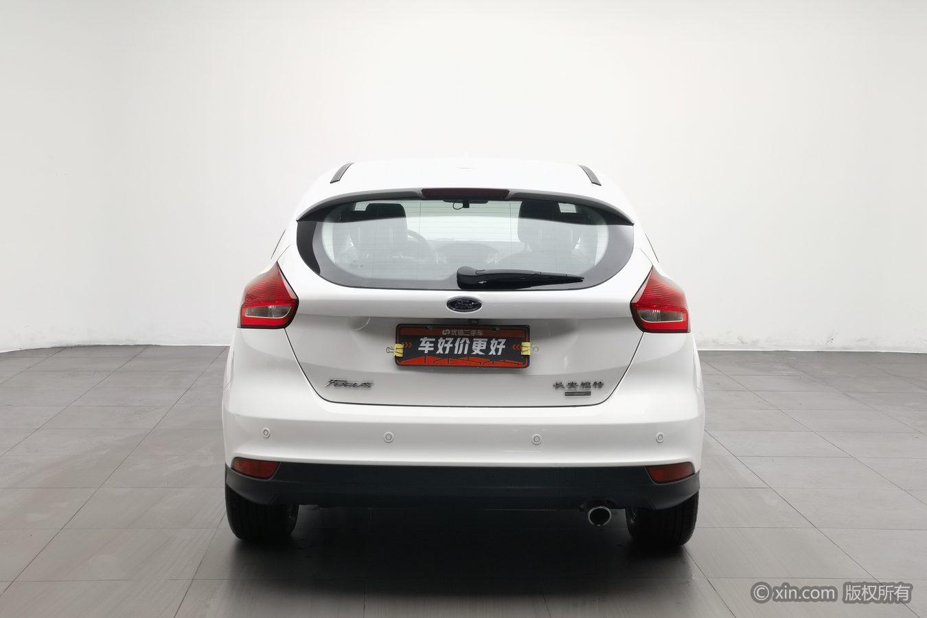 Ford Focus 2018 EcoBoost 180 AT Elite
