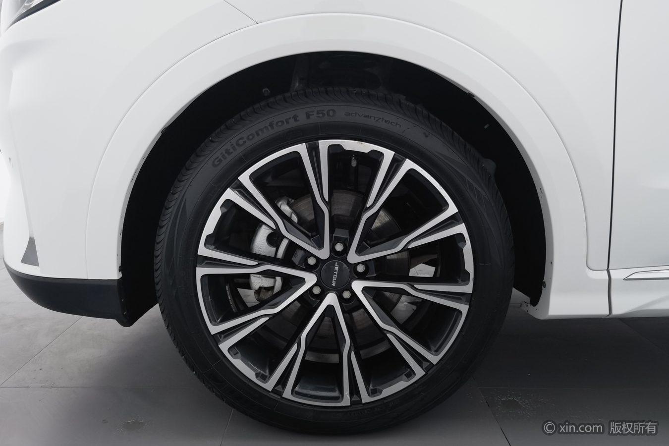 JETOUR X70 PLUS 2021 1.6T DCT Pro 5 мест