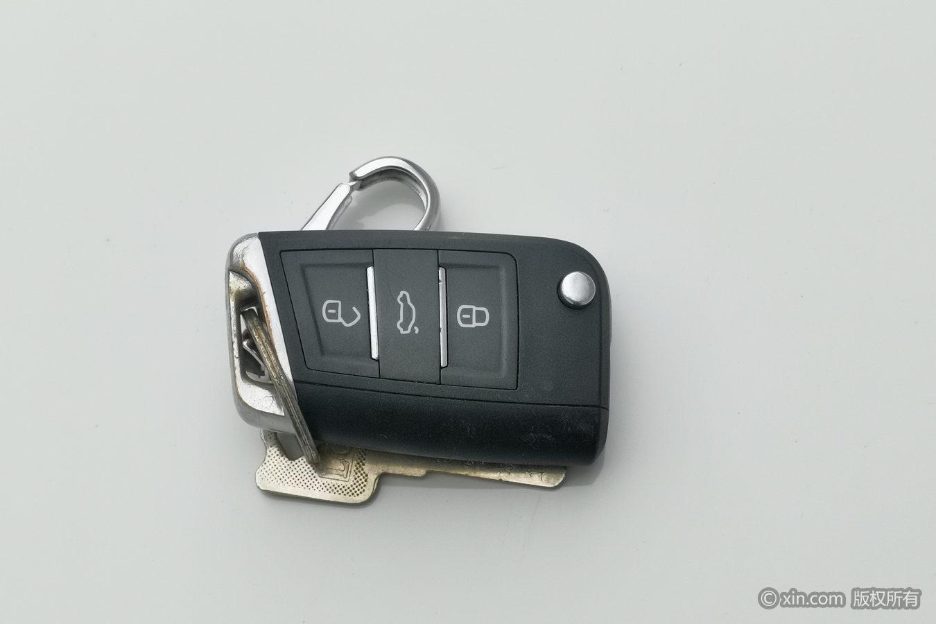 Volkswagen C-Trek 2018 1.5L AT Comfort