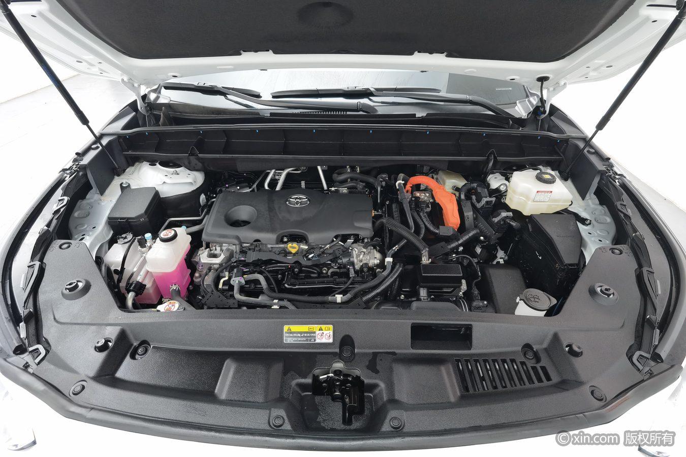 Toyota Highlander 2023 2.5L Luxury 7 мест