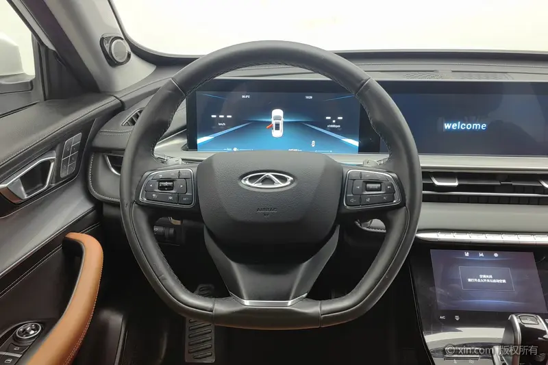 Chery Tiggo 8 Plus — фото 9