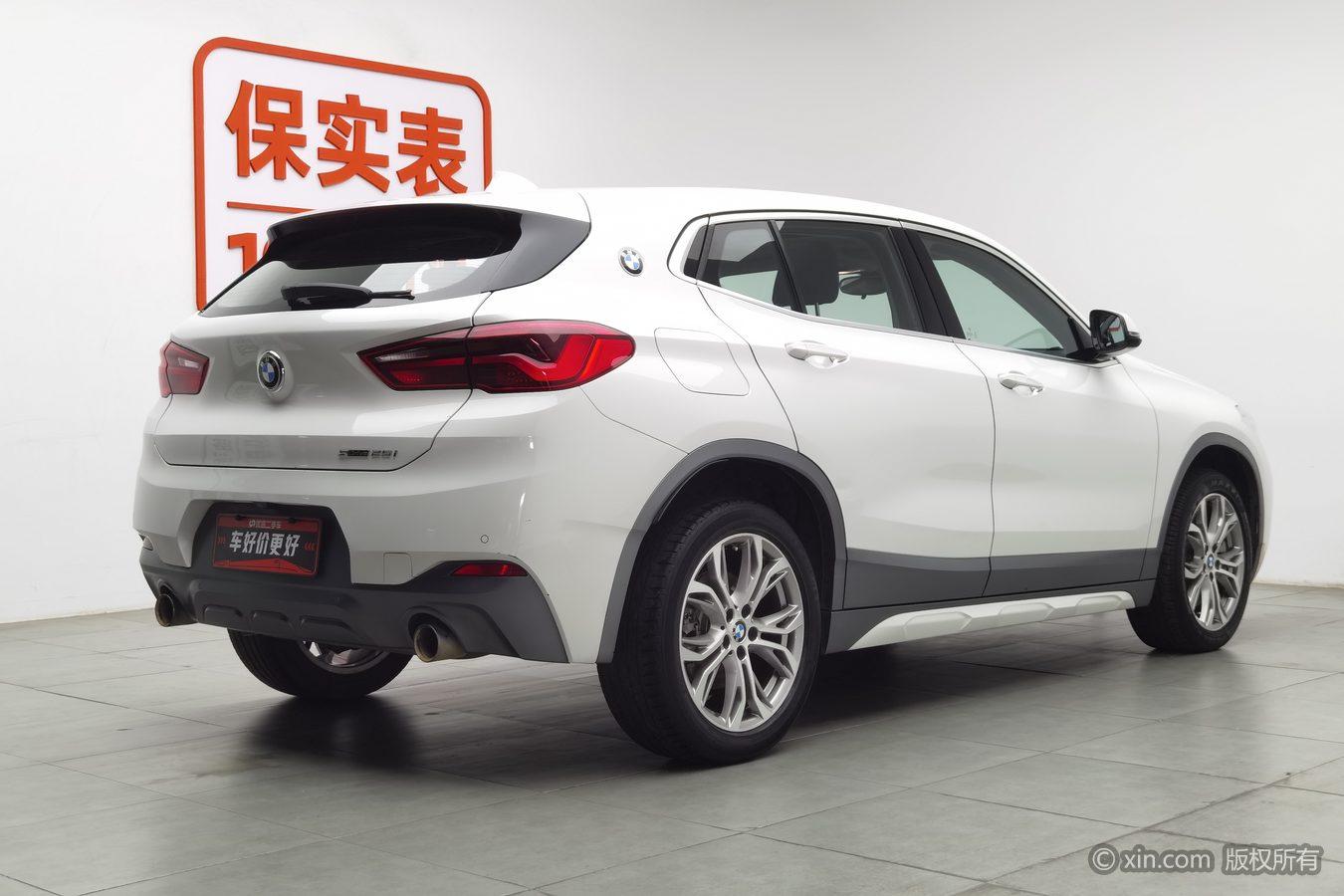 BMW X2 2018 sDrive25i Lead M V
