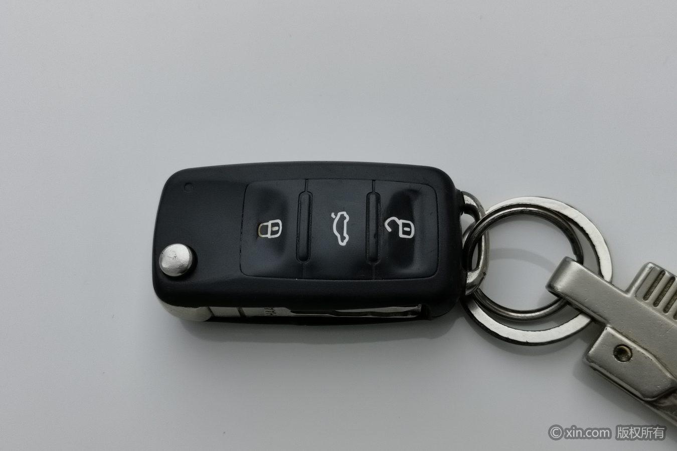 Volkswagen Jetta 2015 1.6L MT Comfort