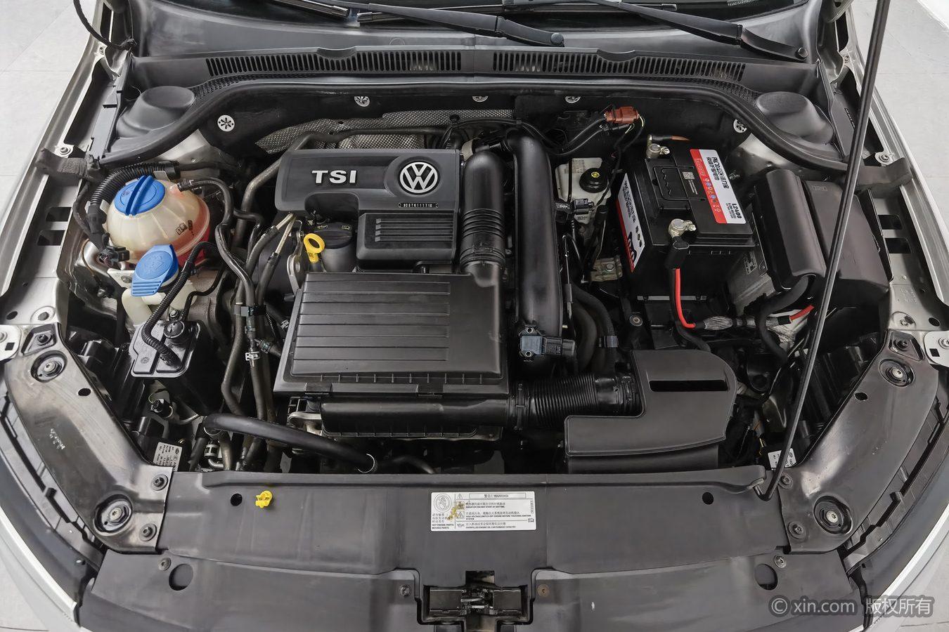 Volkswagen Sagitar 2015 230TSI AT Comfort