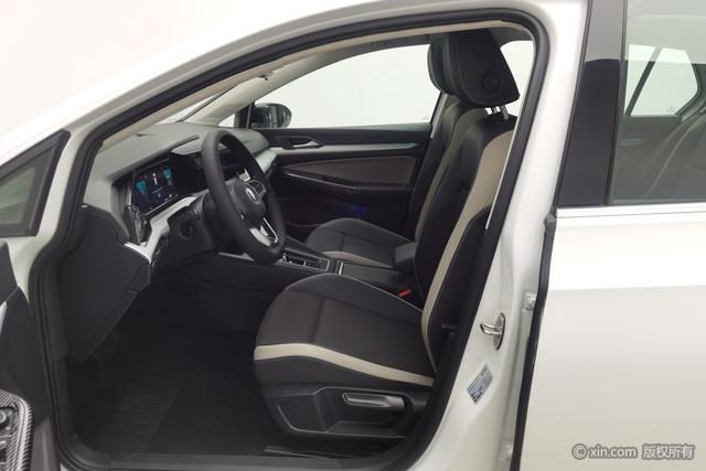 Volkswagen Golf 2021 280 TSI DSG Pro — фото 18