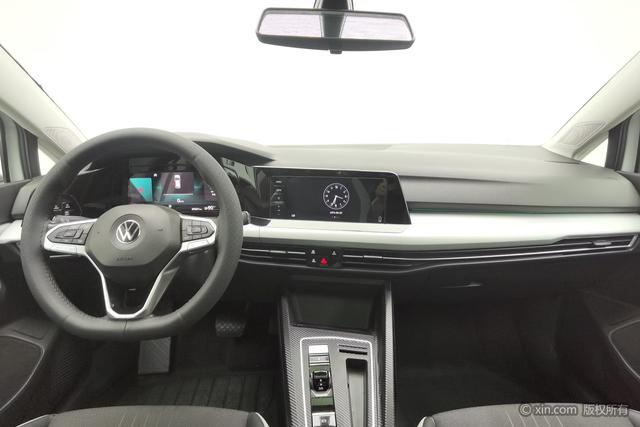 Volkswagen Golf 2021 280 TSI DSG Pro — фото 14