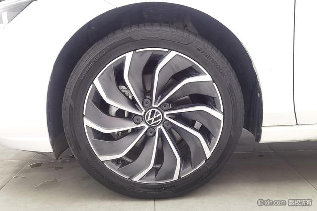 Volkswagen Golf 2021 280 TSI DSG Pro — фото 9