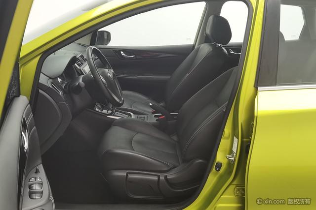 Nissan TIIDA 2016 1.6 L CVT — фото 17