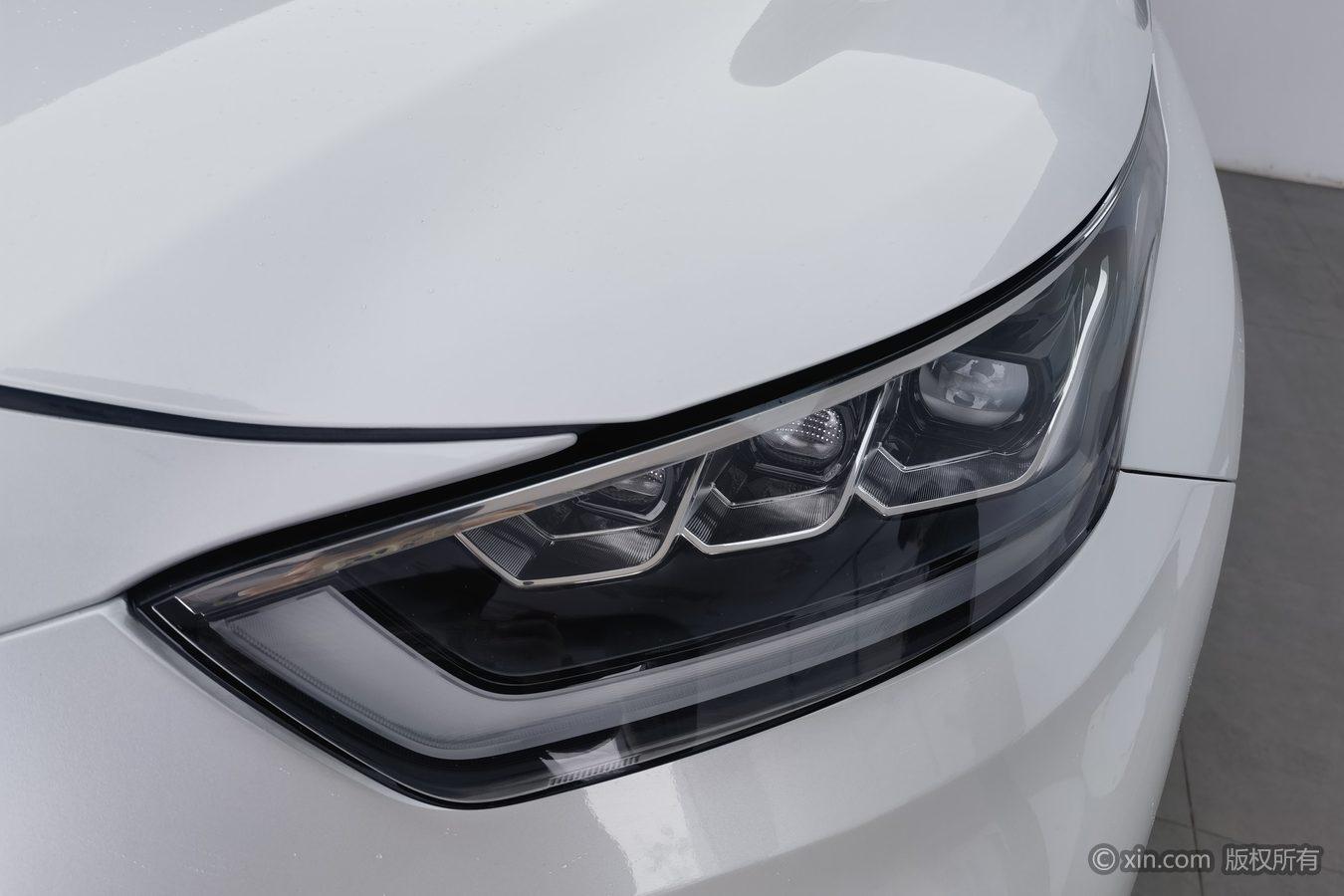 Toyota Highlander 2022 2.5L Luxury 7 мест