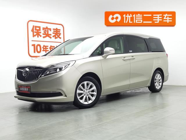 Buick GL8 2017 года выпуска