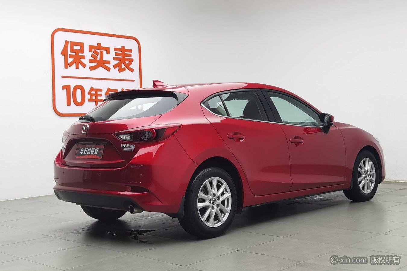 Mazda Mazda3 3 2017 1.5L AT Luxury V