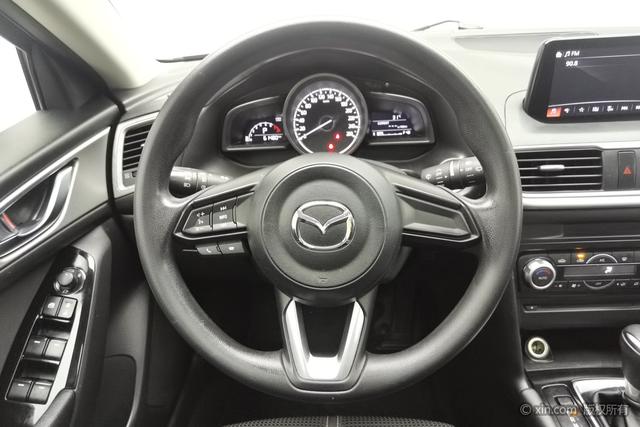 Mazda 3 2017 1.5 L ATLuxury V — фото 15