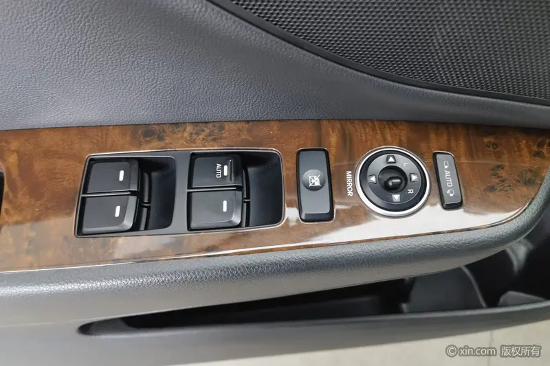 Hyundai Mistra — фото 18