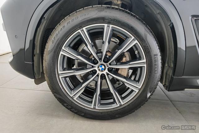 BMW X5 2022 x Drive 30i M — фото 9