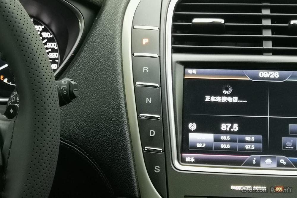 Lincoln MKX, фото 15