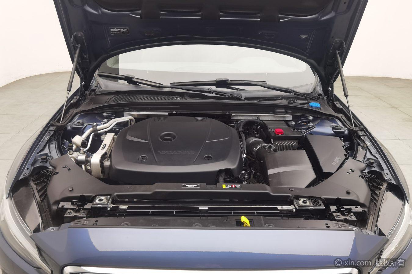 Volvo S60 2021 T4 Luxury