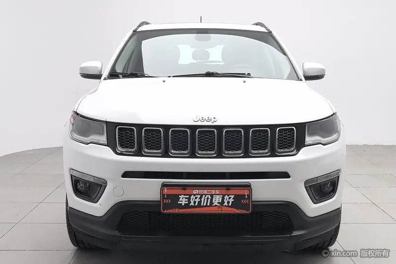 Jeep Compass — фото 2