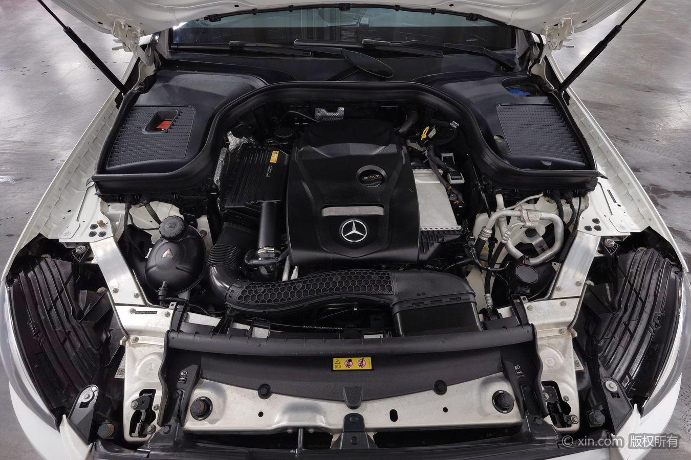 Mercedes-Benz GLC 2016 GLC 300 4MATIC