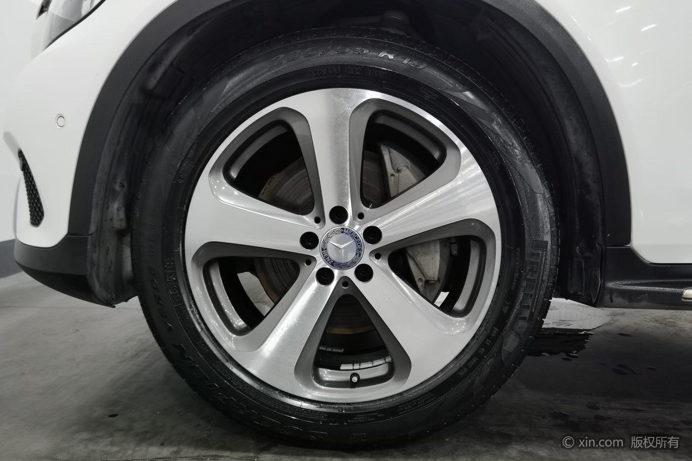 Mercedes-Benz GLC 2016 GLC 300 4MATIC