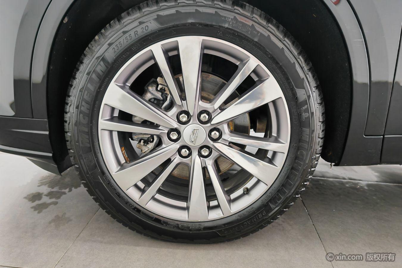 Cadillac XT6 2021 28T мест Luxury