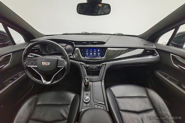 Cadillac XT6 2021 28 T 4 WDLuxury — фото 12