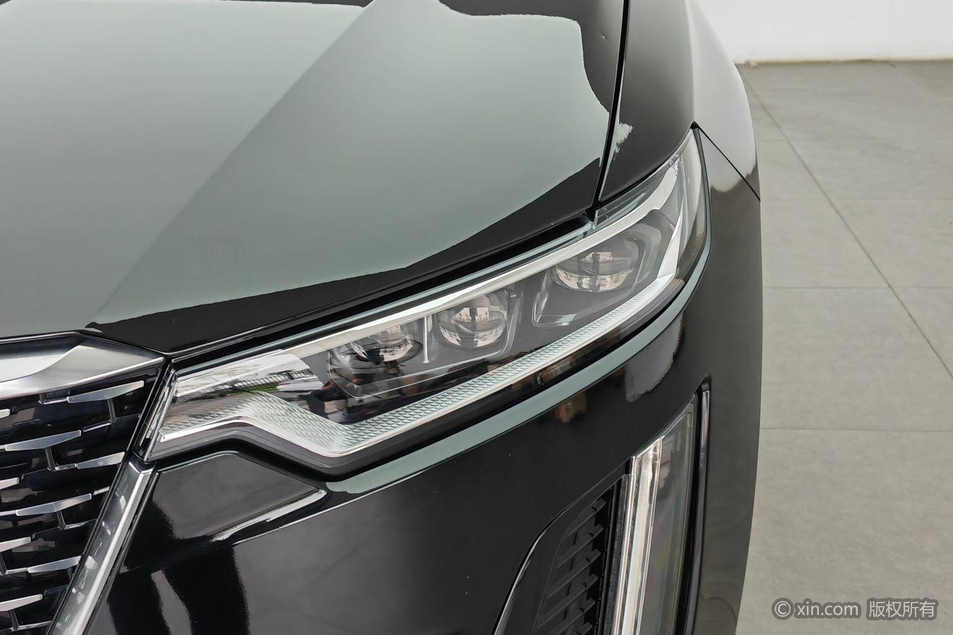 Cadillac XT6 2021 28T мест Luxury