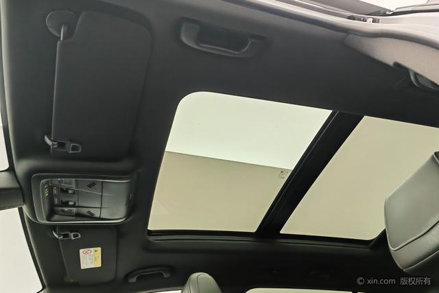 Cadillac XT6 2021 28 T 4 WDLuxury — фото 20