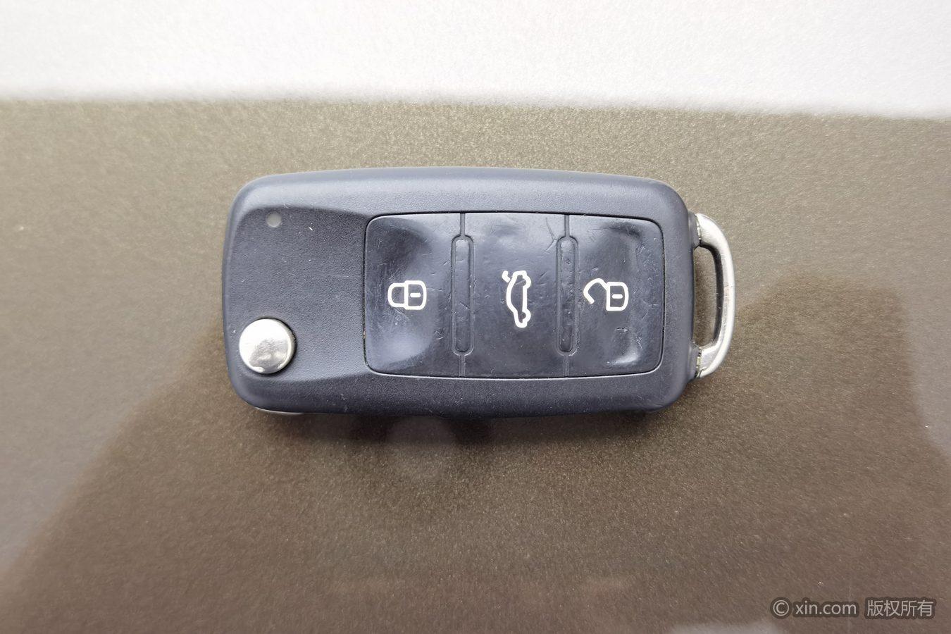 Volkswagen Tiguan 2016 300TSI AT Luxury