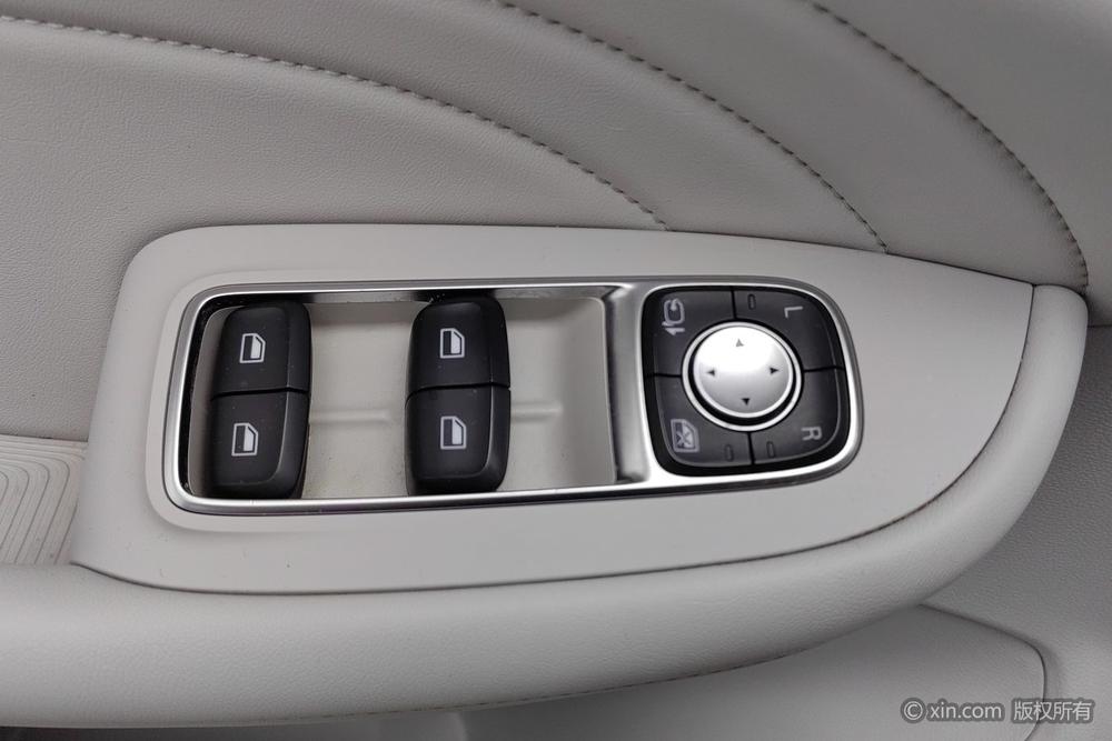 Roewe iMAX8, фото 22