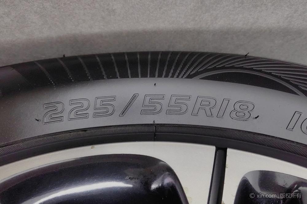 Roewe iMAX8, фото 9