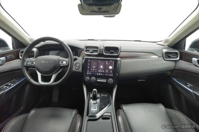 Lynk 02 2018 Синий из Китая, фото 3