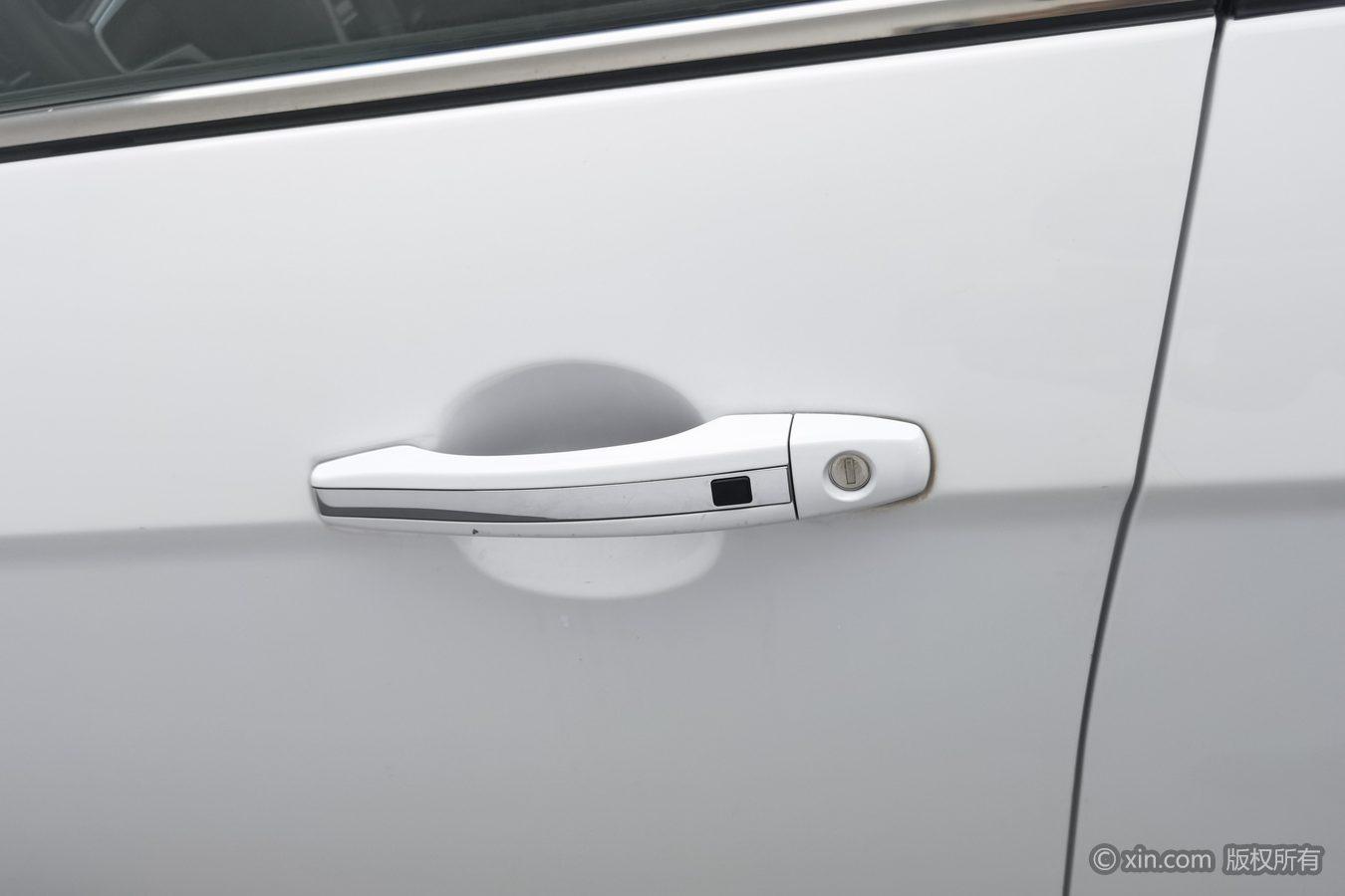 Geely Emgrand 2017 1.5L MT